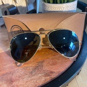 Vintage B & L Ray Ban Gold Aviator Sunglasses -Lenses - w/Case - Excellent